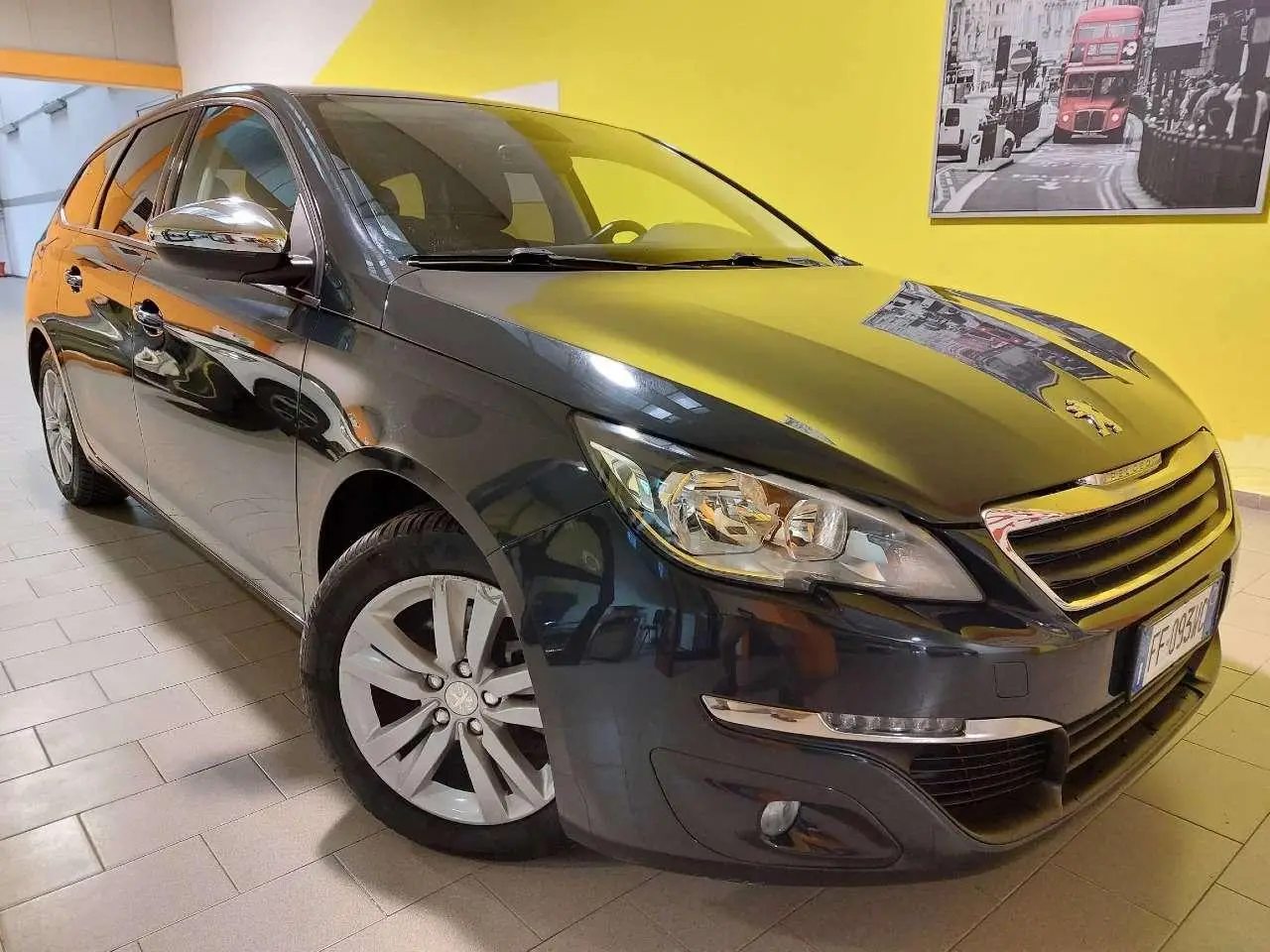 Photo 1 : Peugeot 308 2016 Diesel