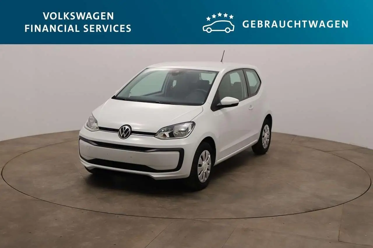 Photo 1 : Volkswagen Up! 2021 Essence