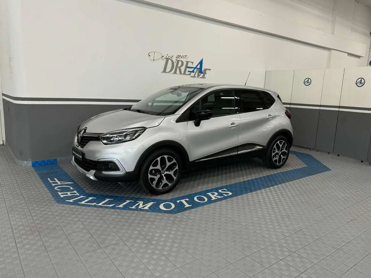 Photo 1 : Renault Captur 2018 Essence