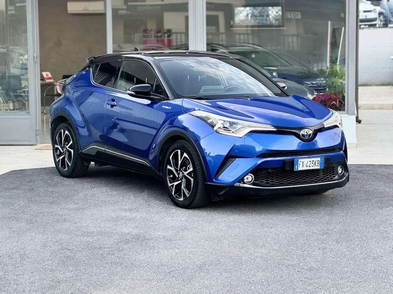 Photo 1 : Toyota C-hr 2019 Hybrid