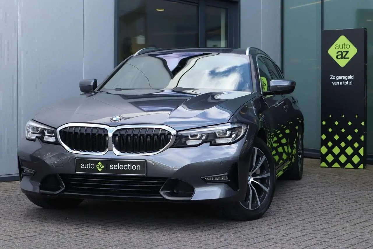 Photo 1 : Bmw Serie 3 2019 Petrol