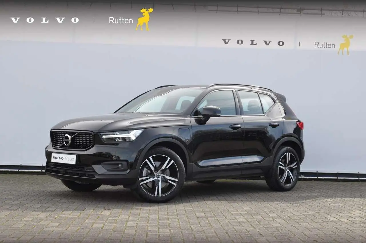 Photo 1 : Volvo Xc40 2020 Hybride