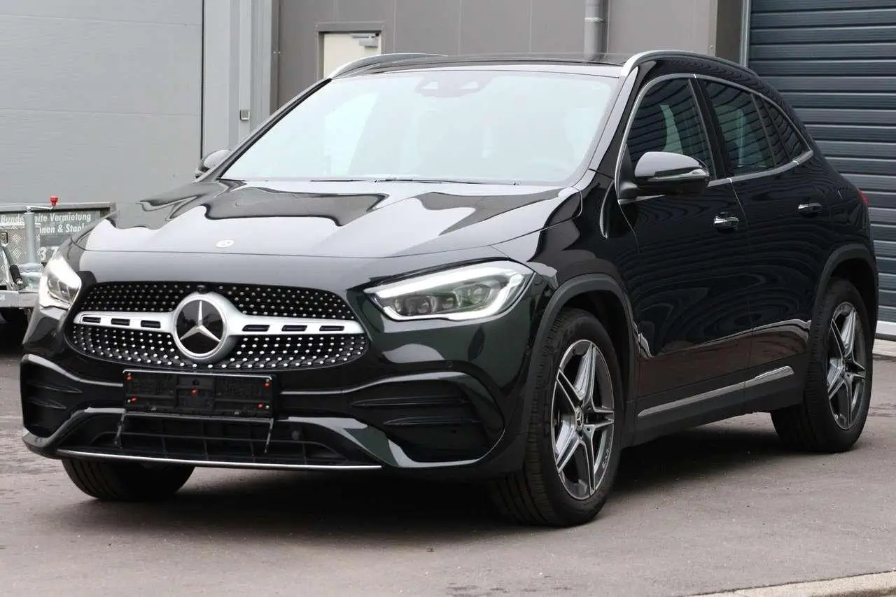 Photo 1 : Mercedes-benz Classe Gla 2023 Petrol