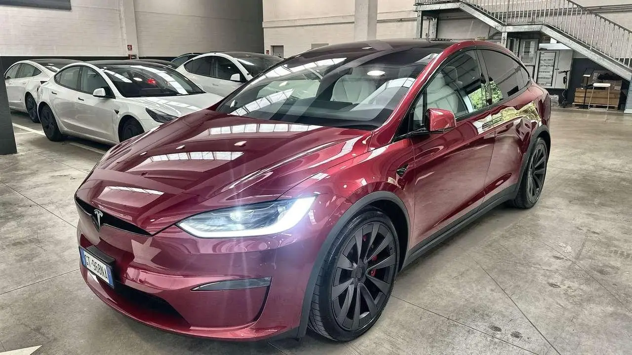 Photo 1 : Tesla Model X 2024 Electric