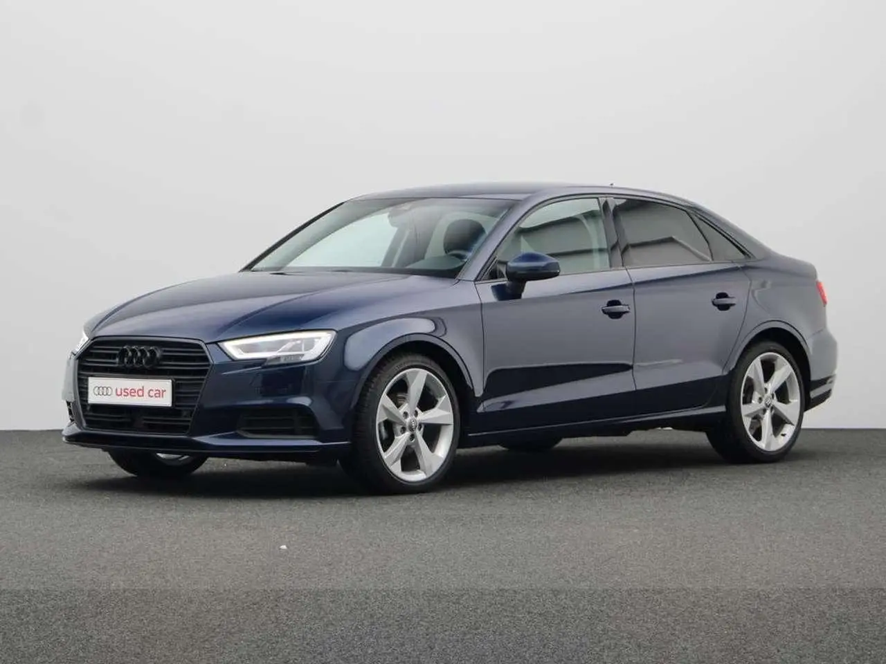 Photo 1 : Audi A3 2017 Petrol