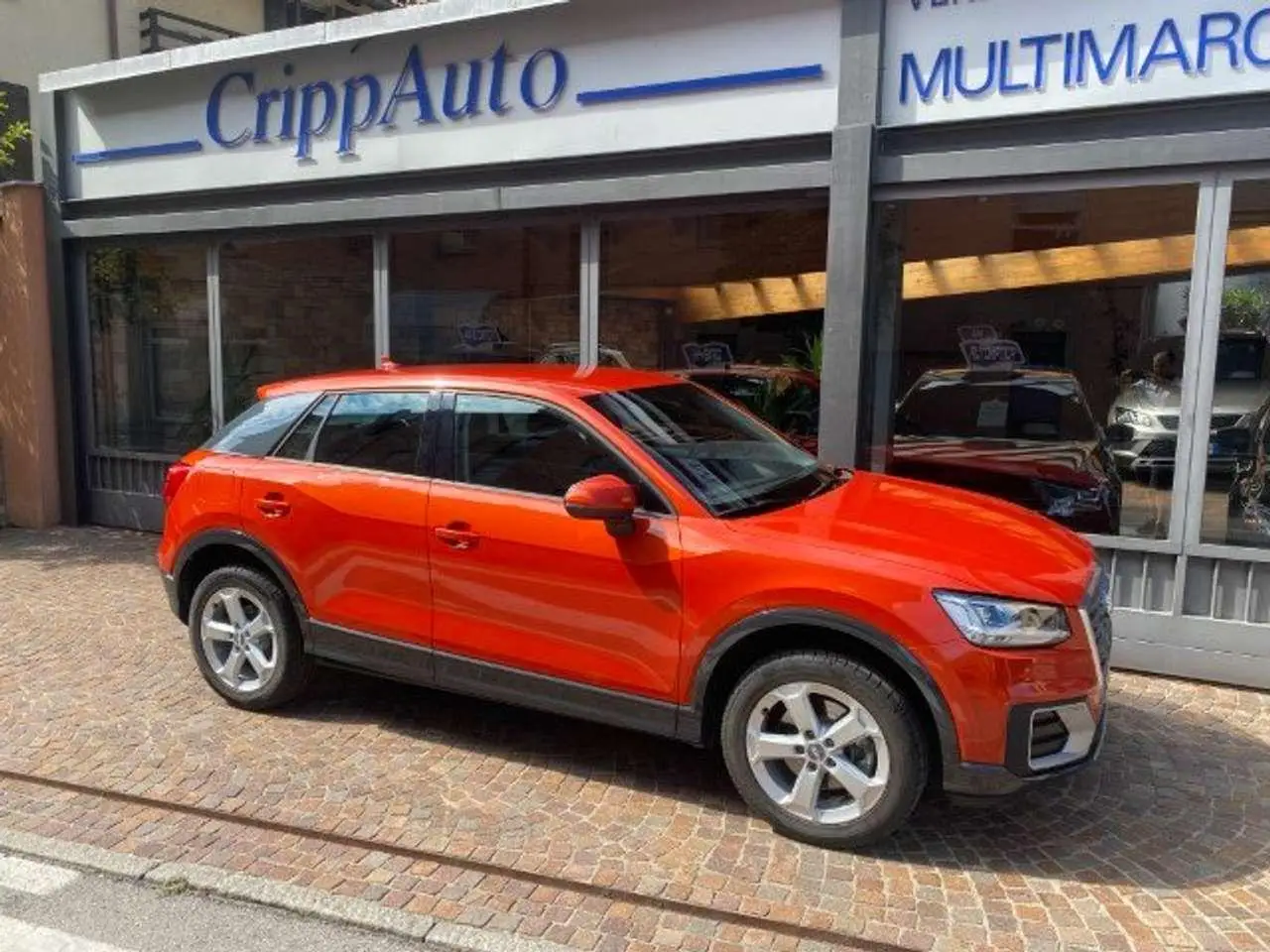 Photo 1 : Audi Q2 2017 Diesel