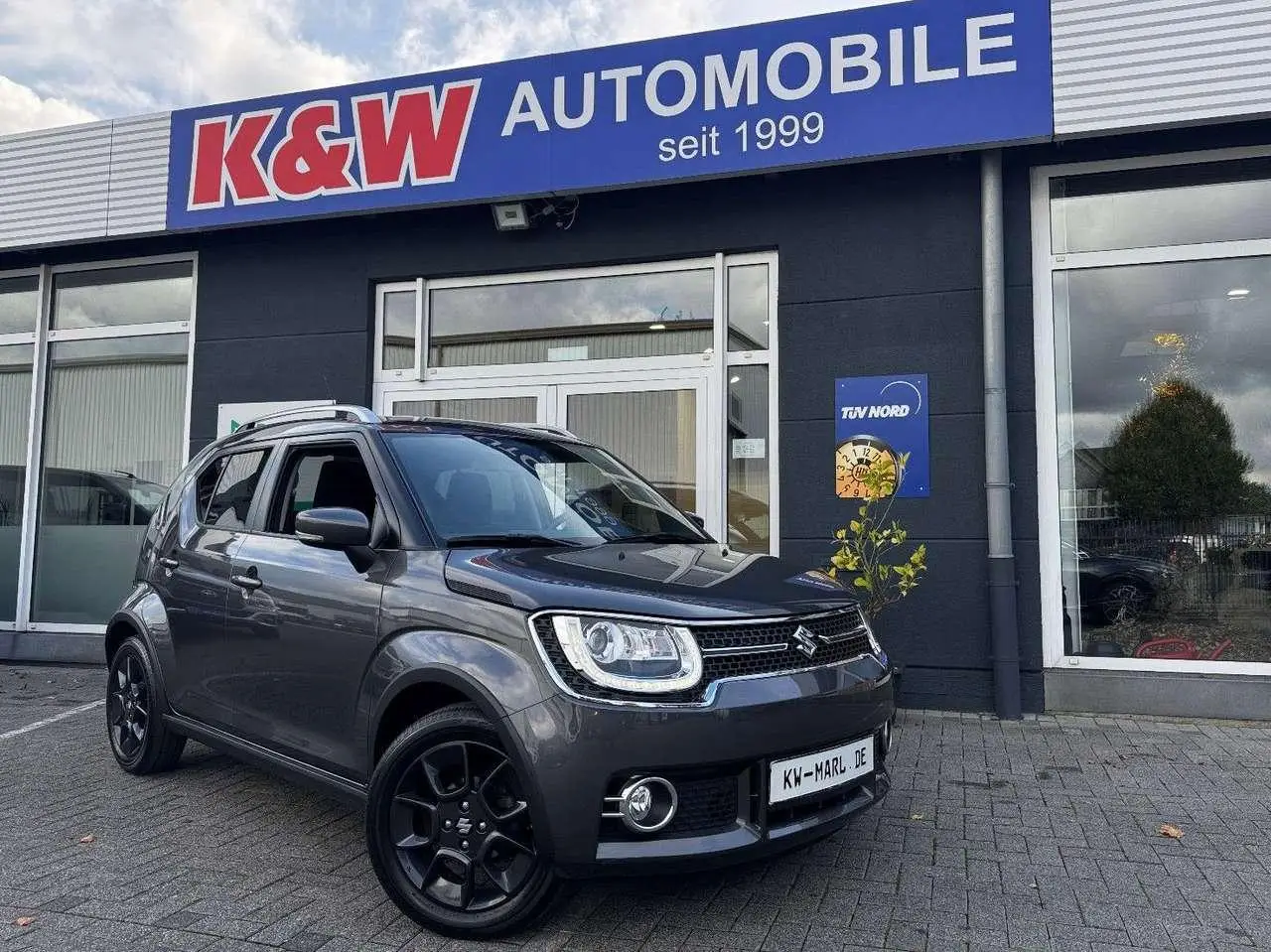 Photo 1 : Suzuki Ignis 2017 Petrol