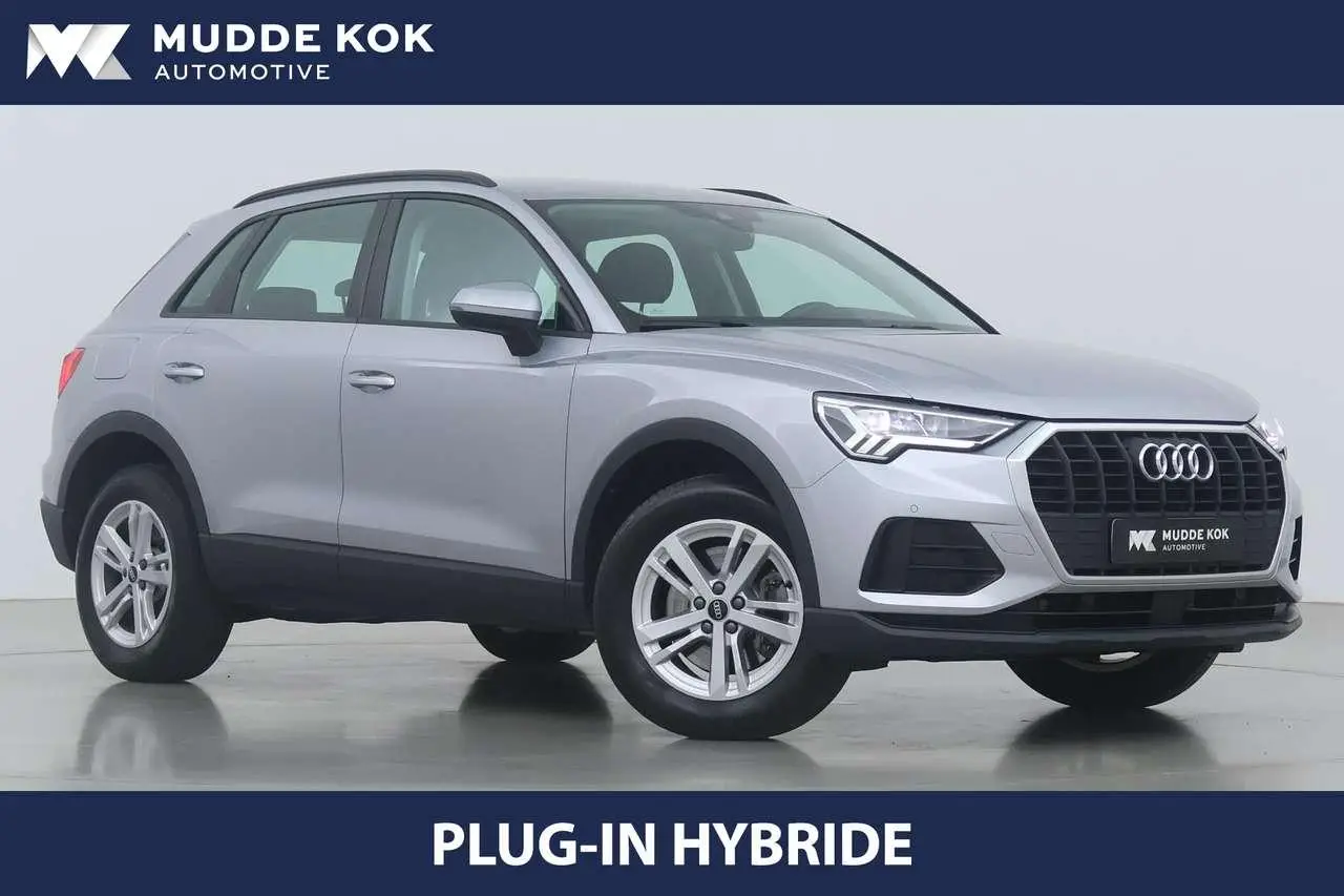 Photo 1 : Audi Q3 2021 Hybrid