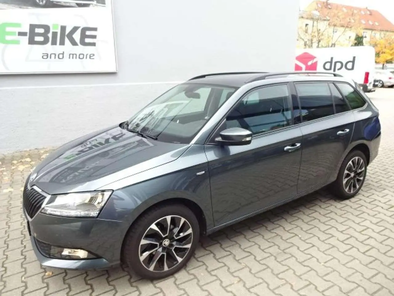 Photo 1 : Skoda Fabia 2021 Petrol