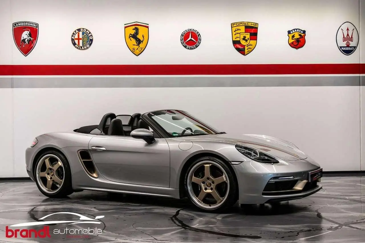 Photo 1 : Porsche Boxster 2021 Essence