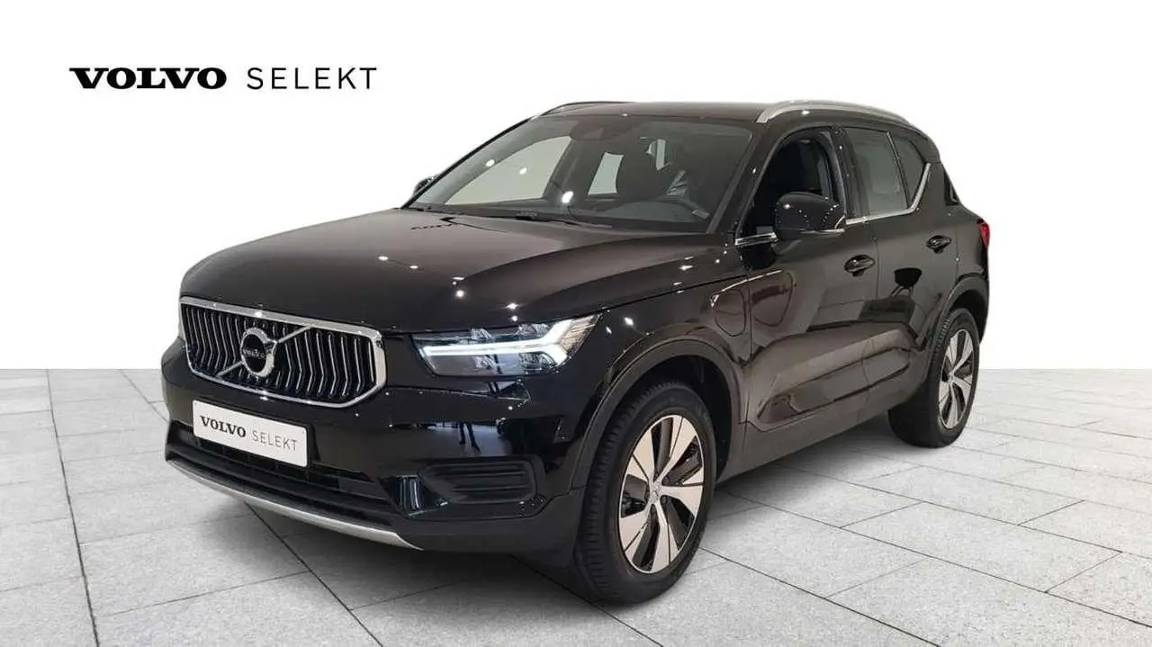 Photo 1 : Volvo Xc40 2022 Hybride