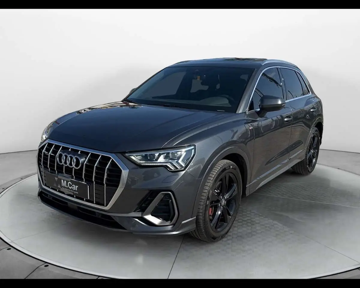 Photo 1 : Audi Q3 2019 Diesel