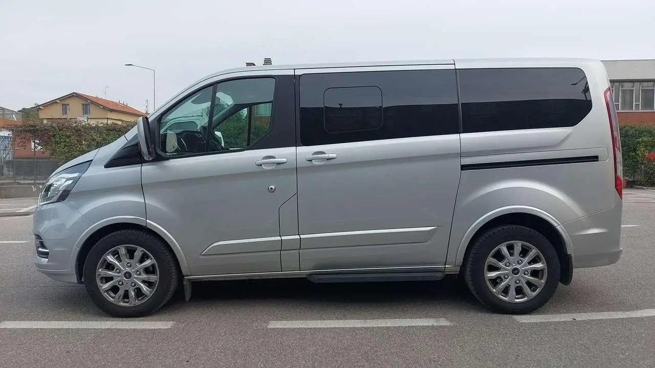 Photo 1 : Ford Tourneo 2022 Diesel