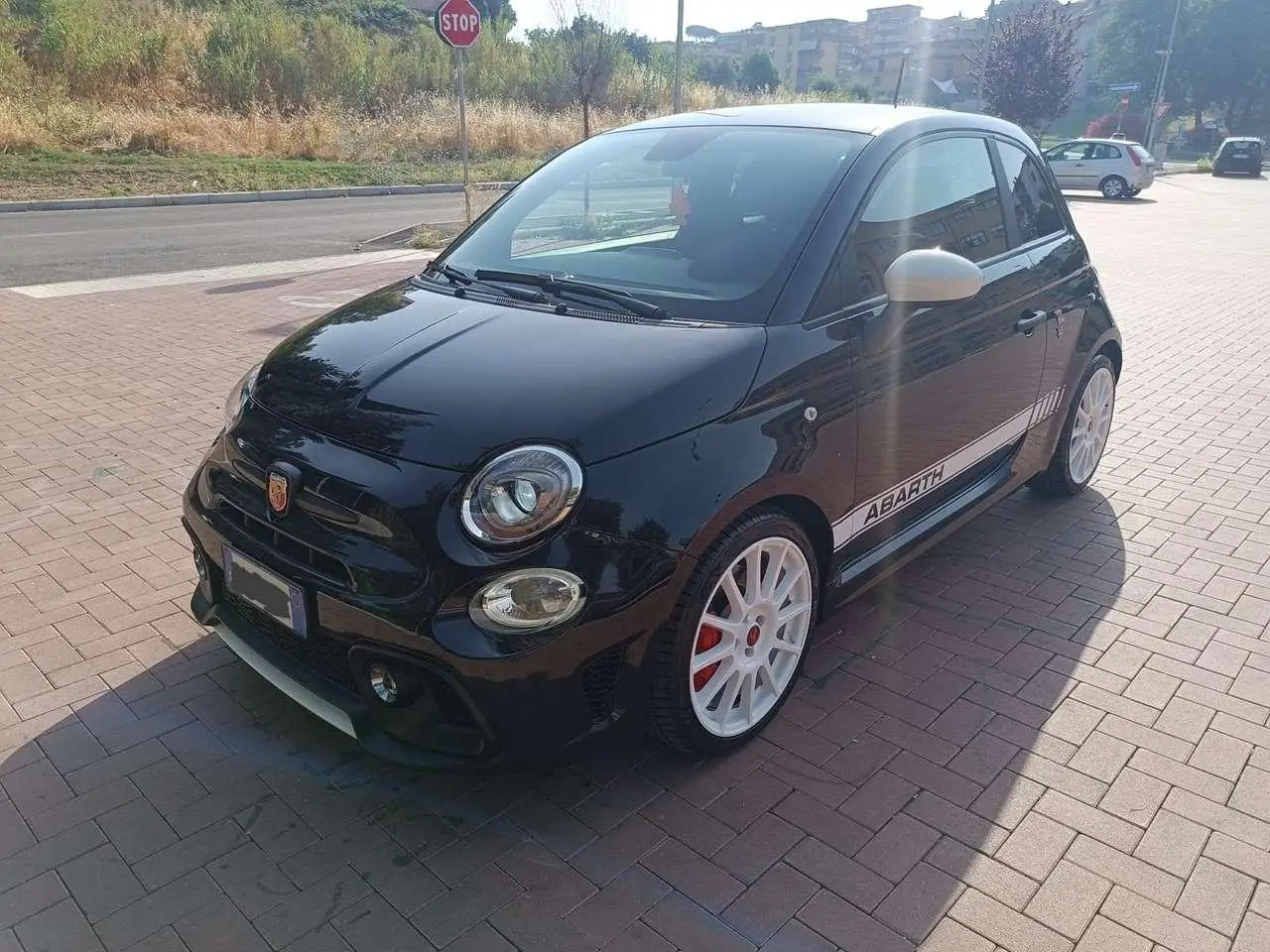 Photo 1 : Abarth 595 2021 Petrol