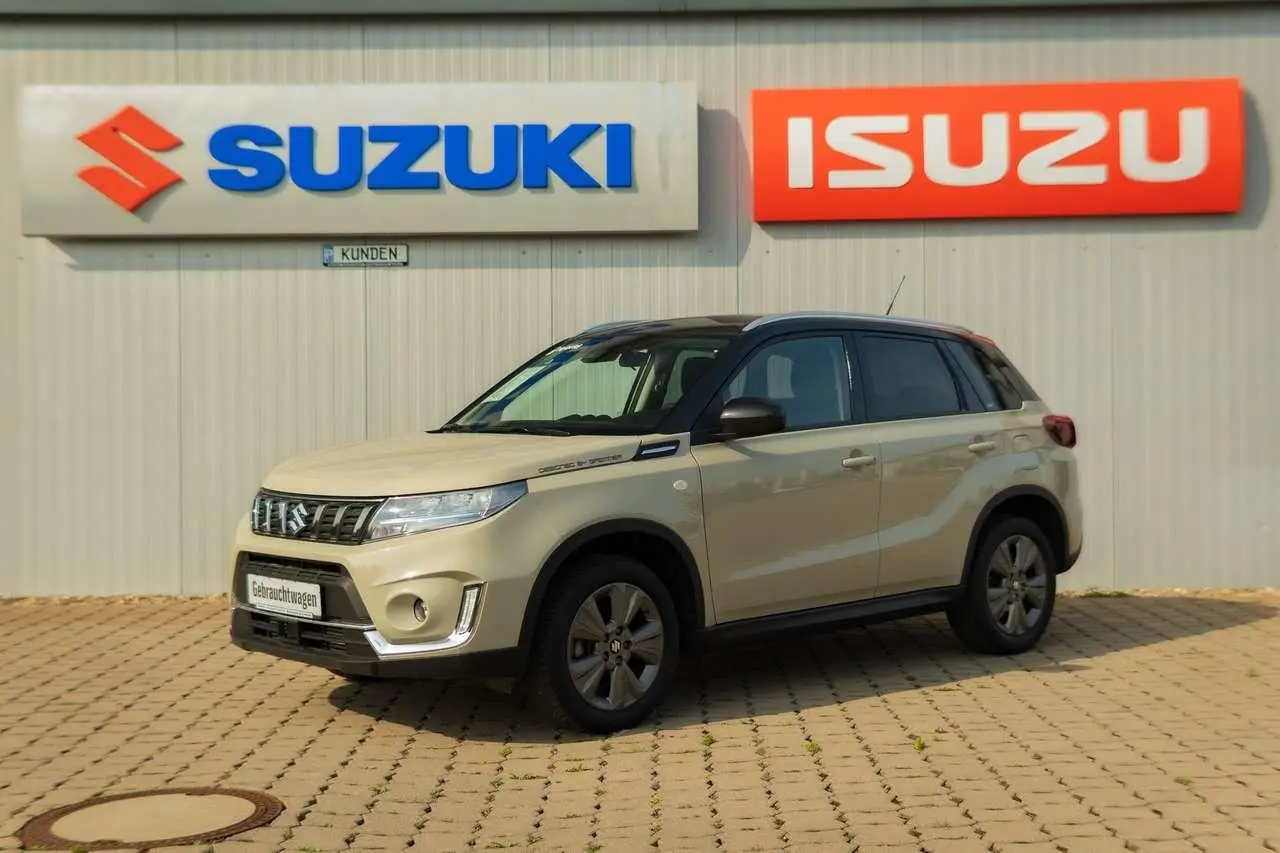 Photo 1 : Suzuki Vitara 2022 Petrol