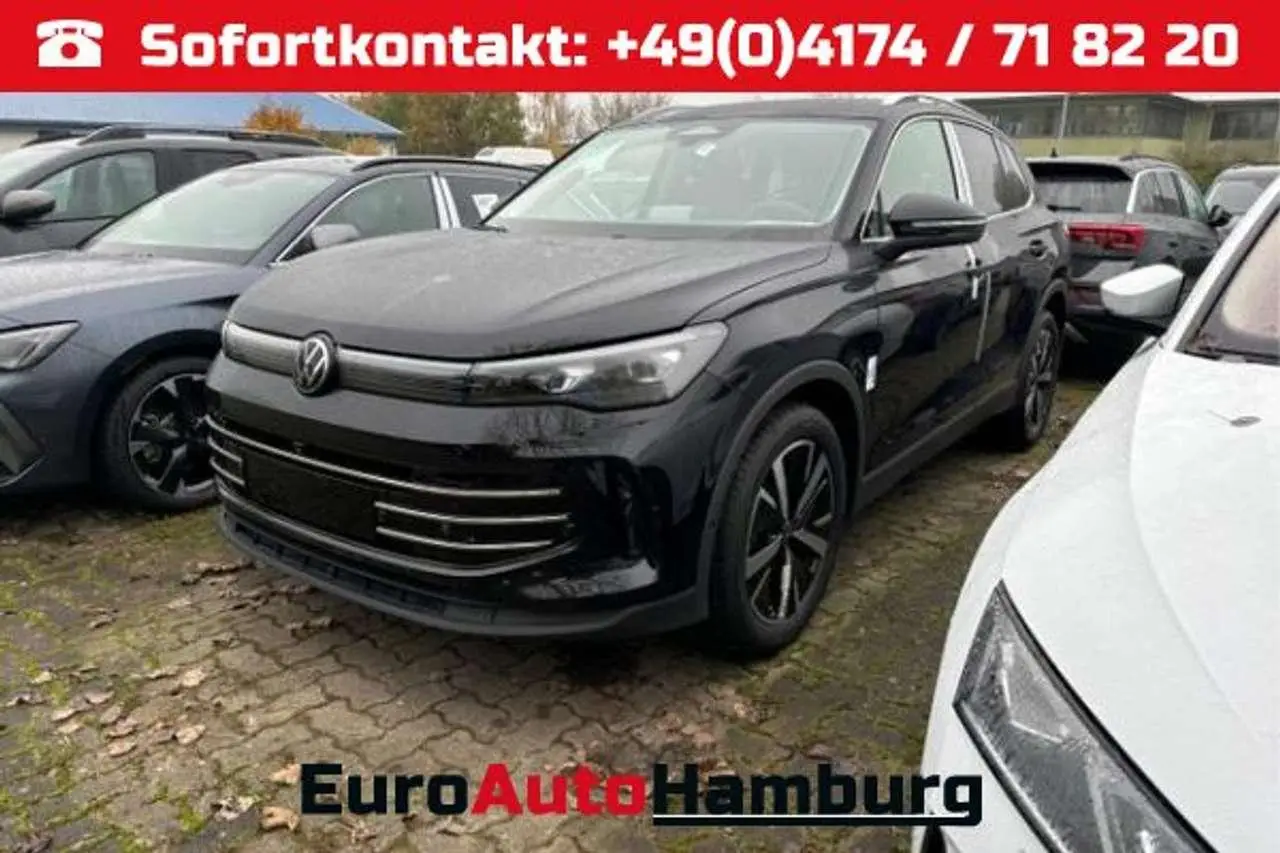 Photo 1 : Volkswagen Tiguan 2024 Petrol