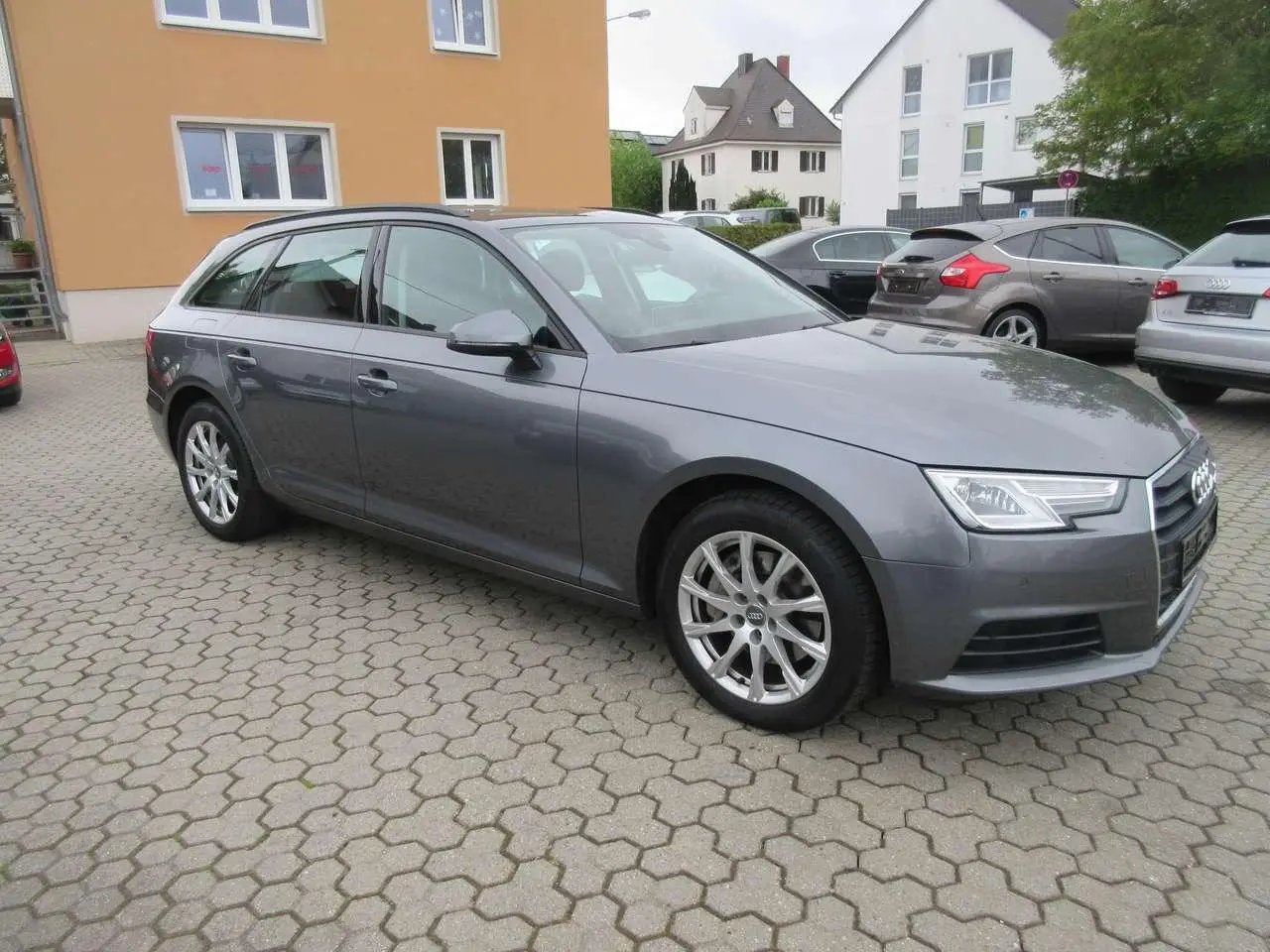 Photo 1 : Audi A4 2015 Diesel