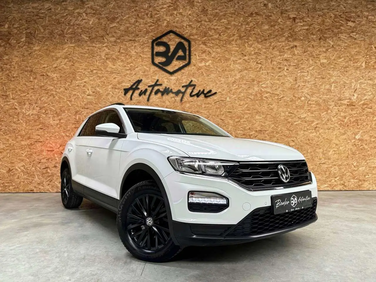 Photo 1 : Volkswagen T-roc 2019 Petrol