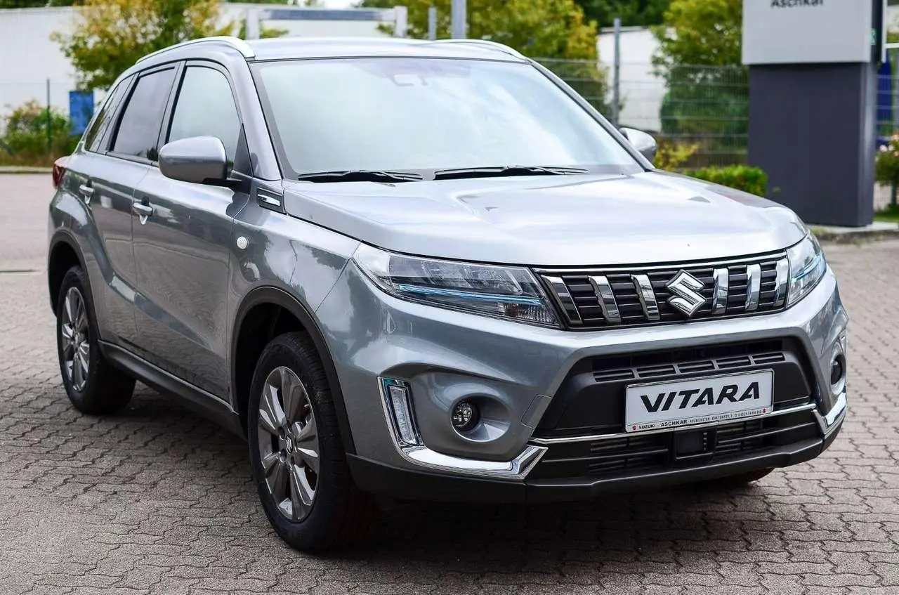 Photo 1 : Suzuki Vitara 2023 Petrol