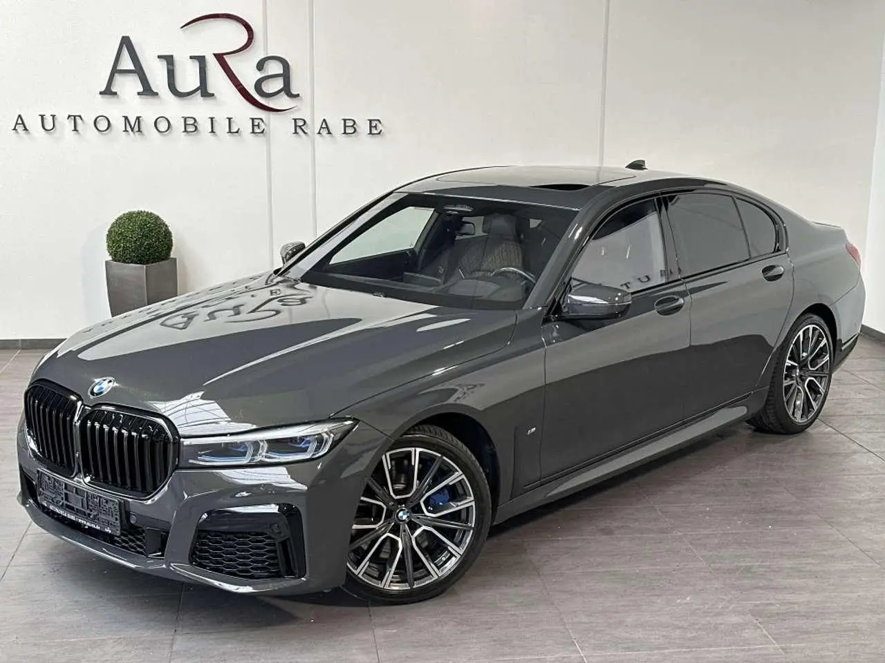 Photo 1 : Bmw Serie 7 2019 Essence