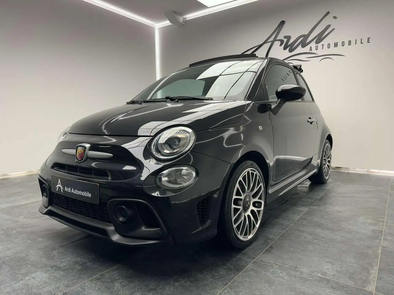 Photo 1 : Abarth 595 2020 Essence