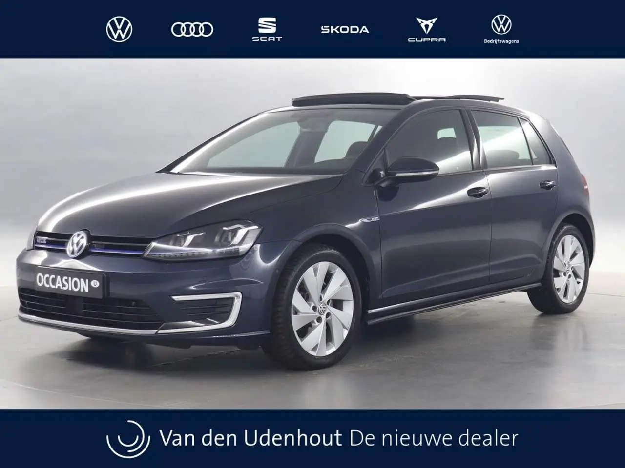 Photo 1 : Volkswagen Golf 2015 Hybrid