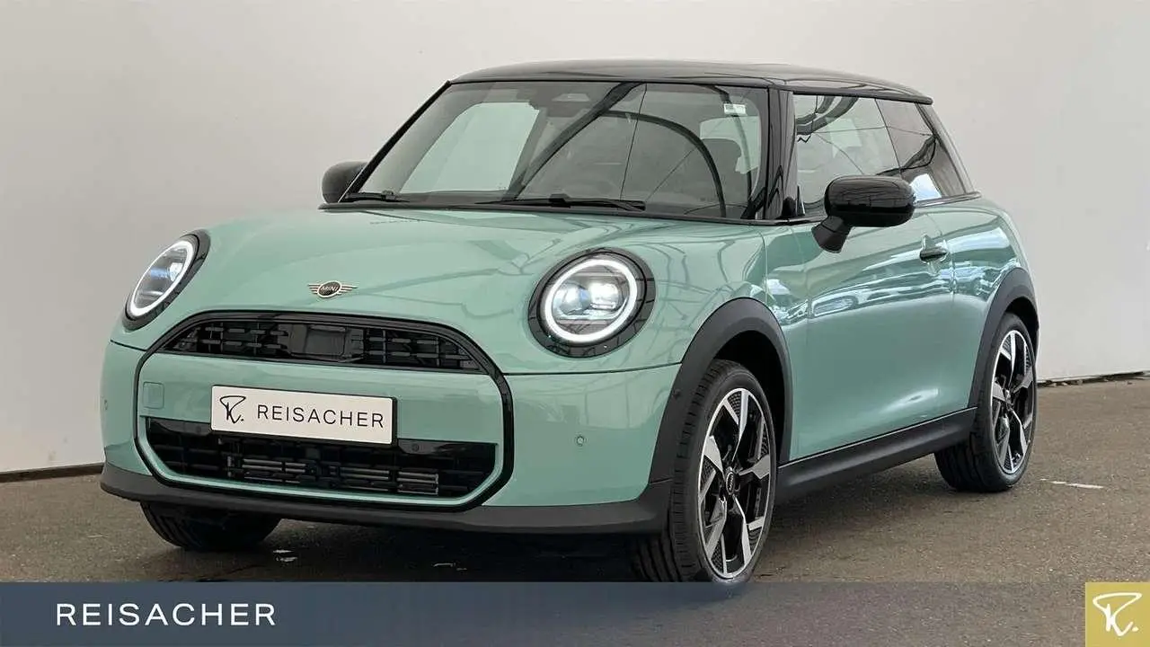 Photo 1 : Mini Cooper 2024 Essence