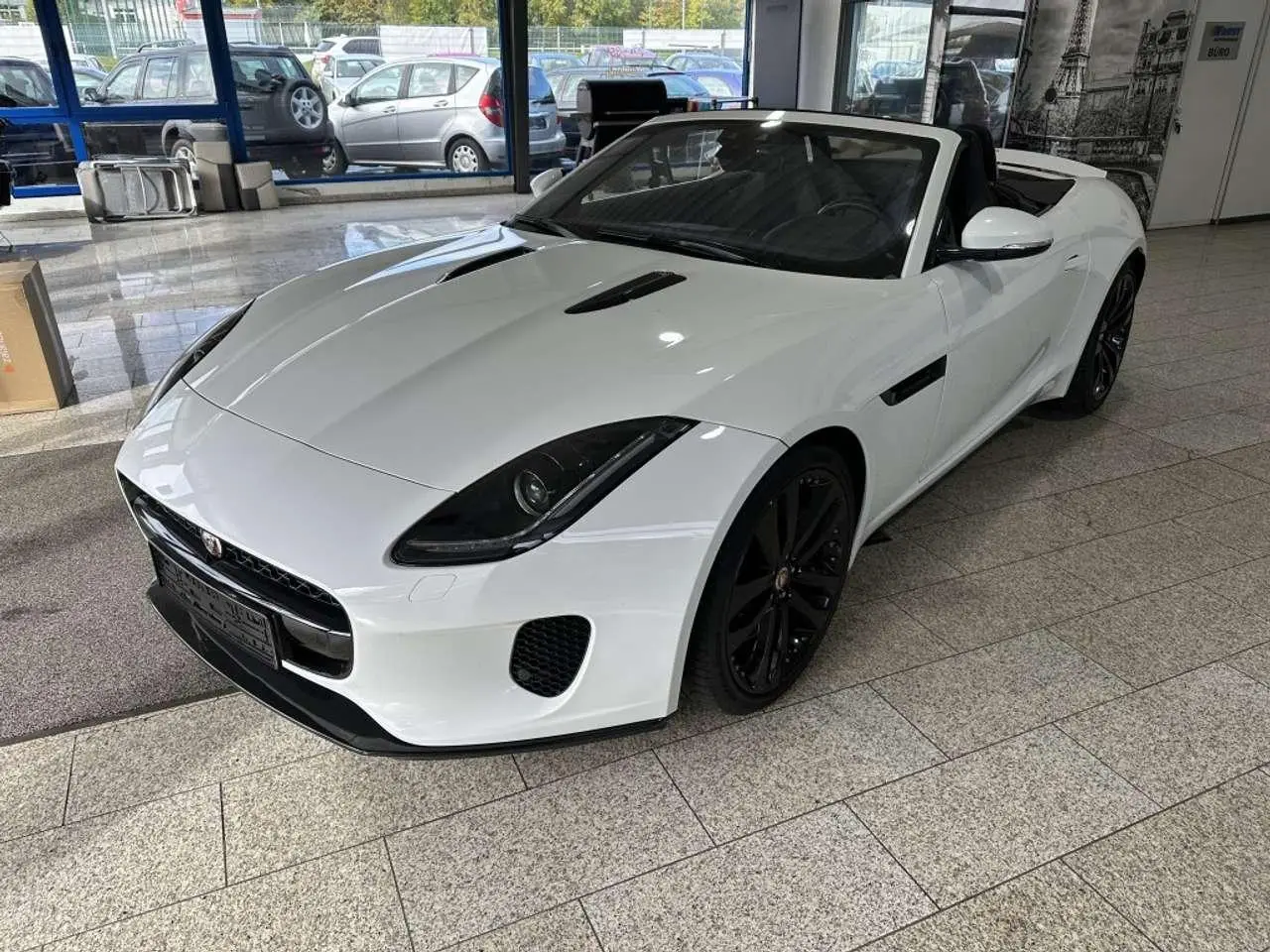 Photo 1 : Jaguar F-type 2018 Petrol