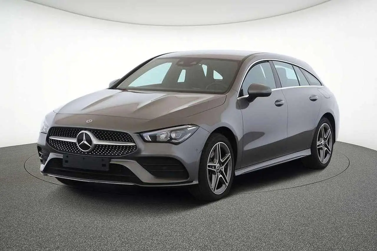 Photo 1 : Mercedes-benz Classe Cla 2023 Hybride