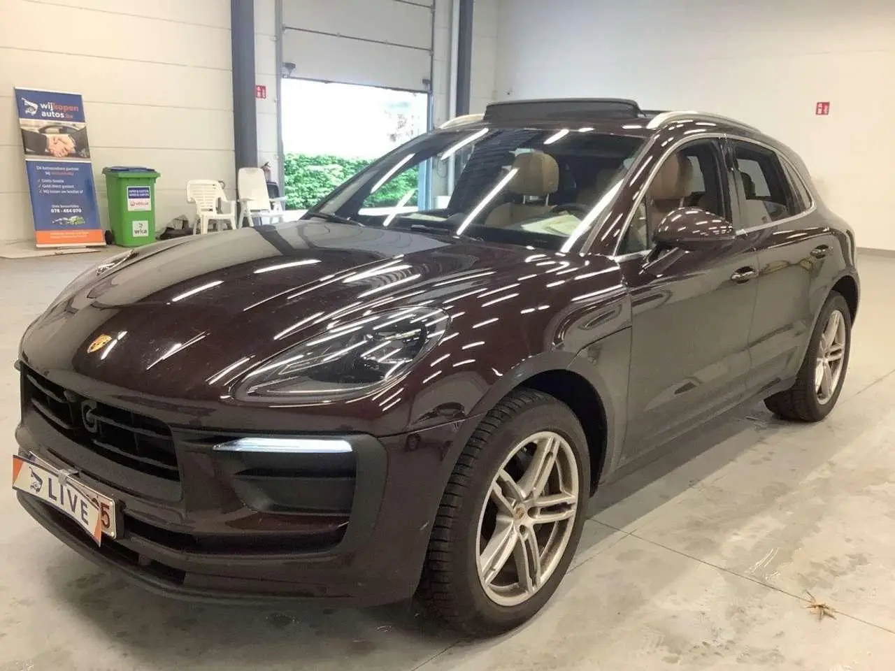 Photo 1 : Porsche Macan 2022 Petrol