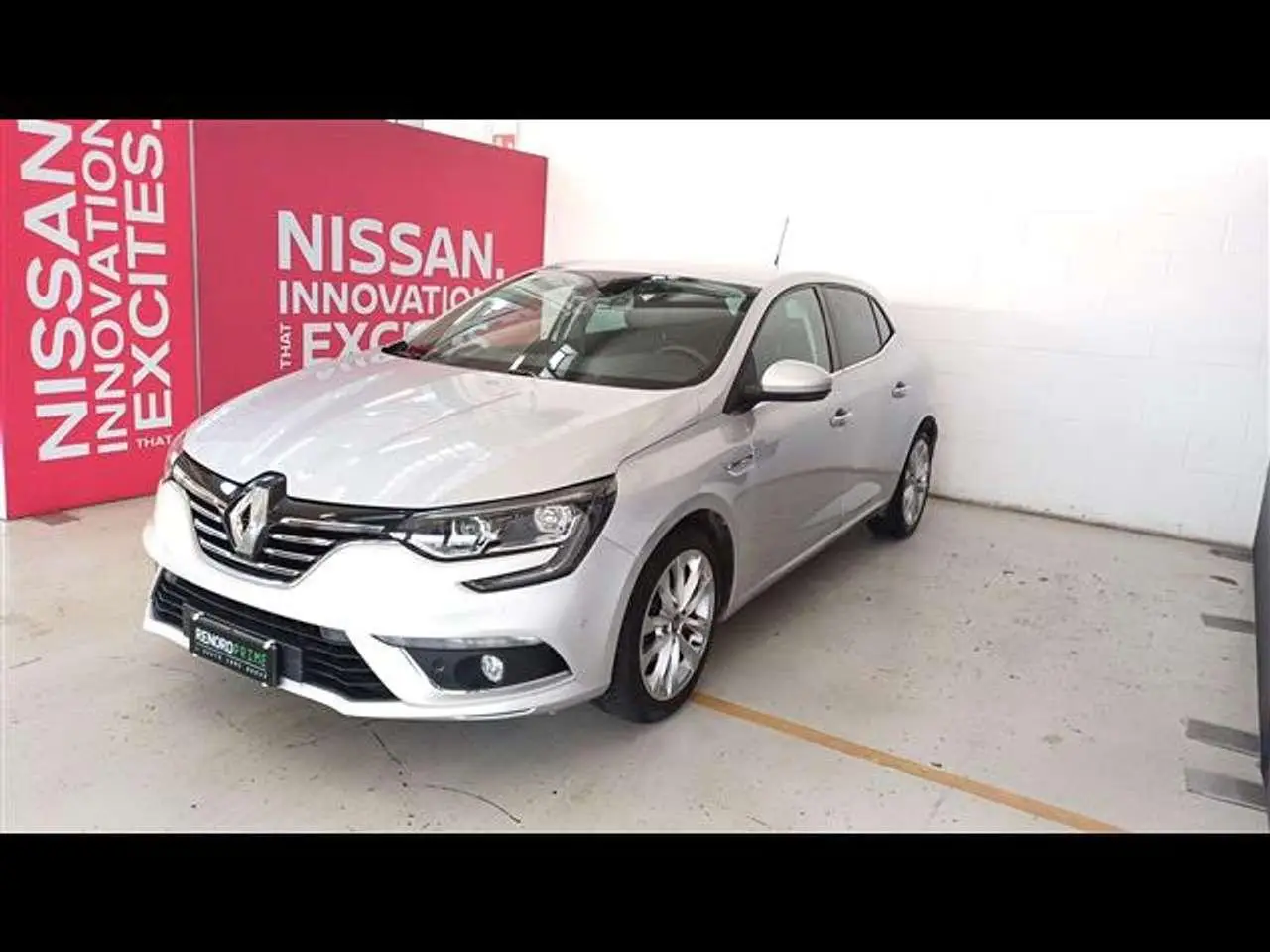 Photo 1 : Renault Megane 2018 Petrol