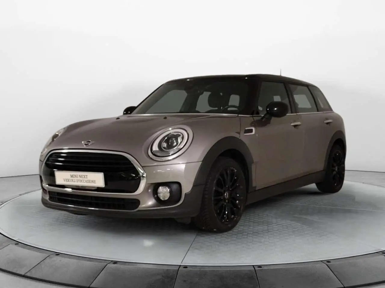 Photo 1 : Mini Cooper 2019 Diesel