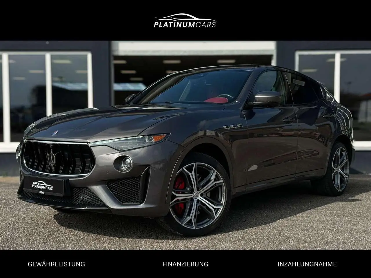 Photo 1 : Maserati Levante 2020 Essence