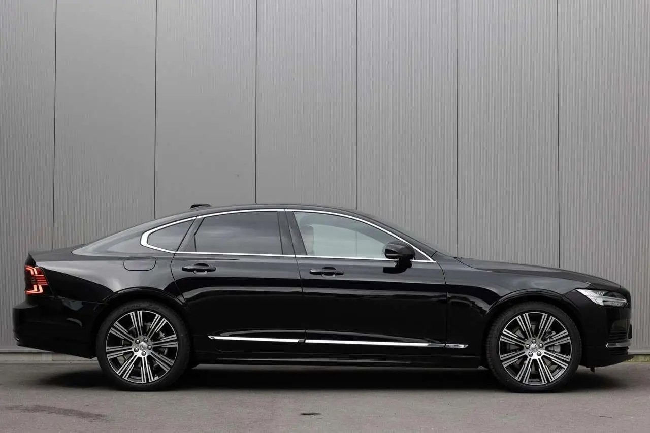 Photo 1 : Volvo S90 2024 Hybride