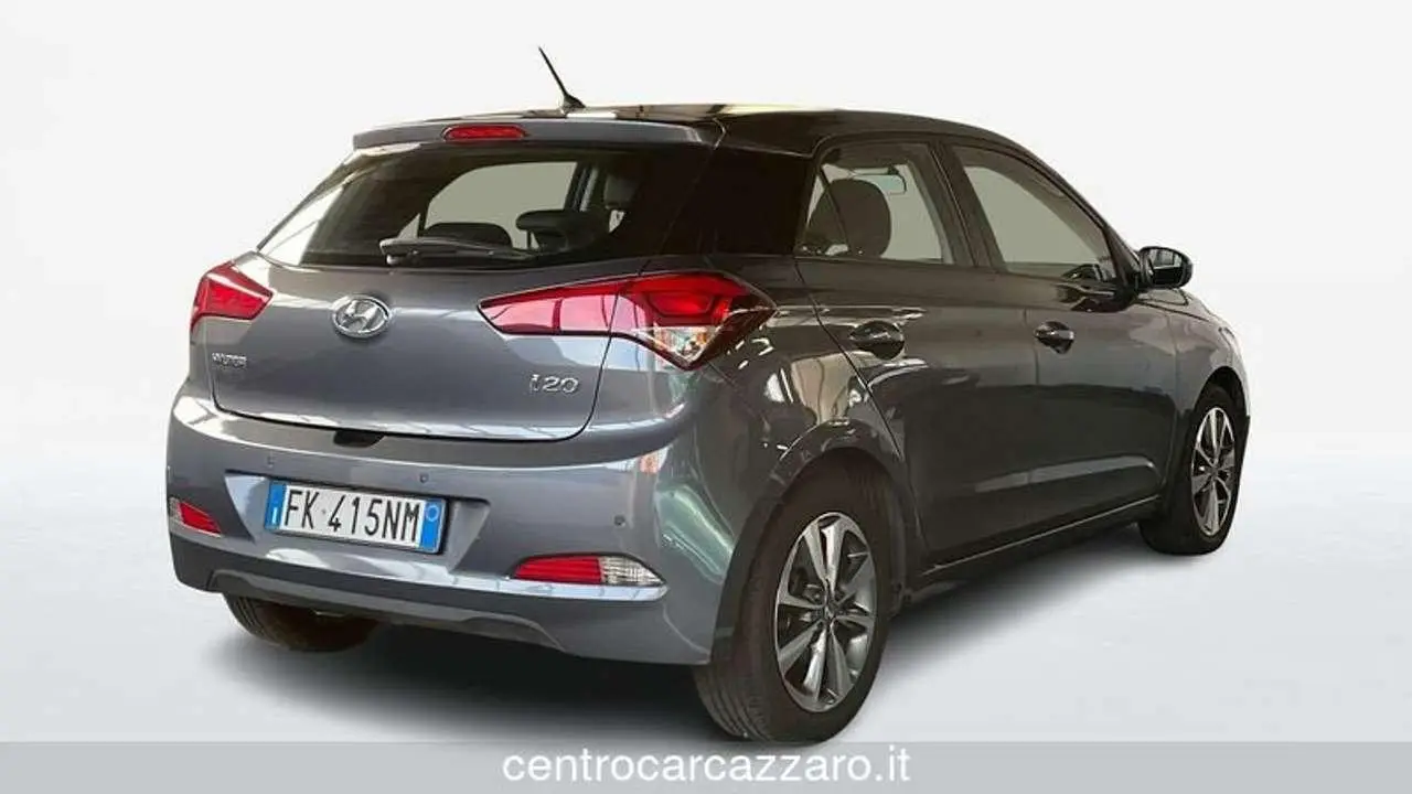 Photo 1 : Hyundai I20 2017 Petrol