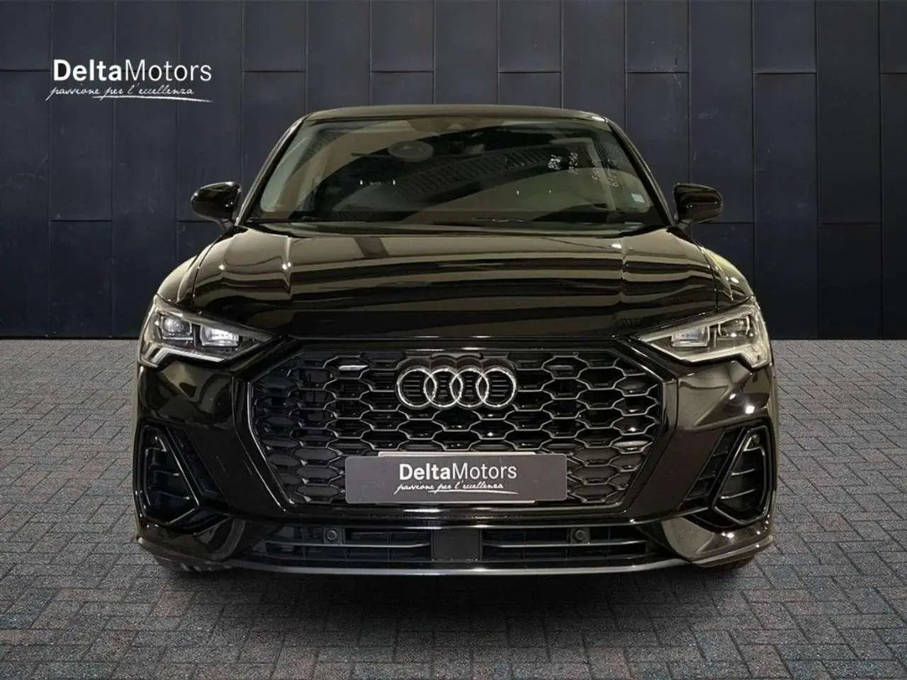 Photo 1 : Audi Q3 2020 Diesel