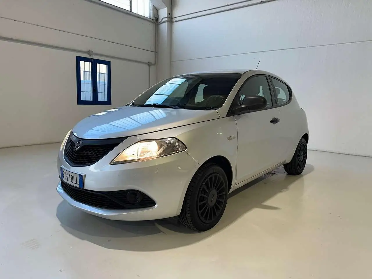 Photo 1 : Lancia Ypsilon 2019 Essence