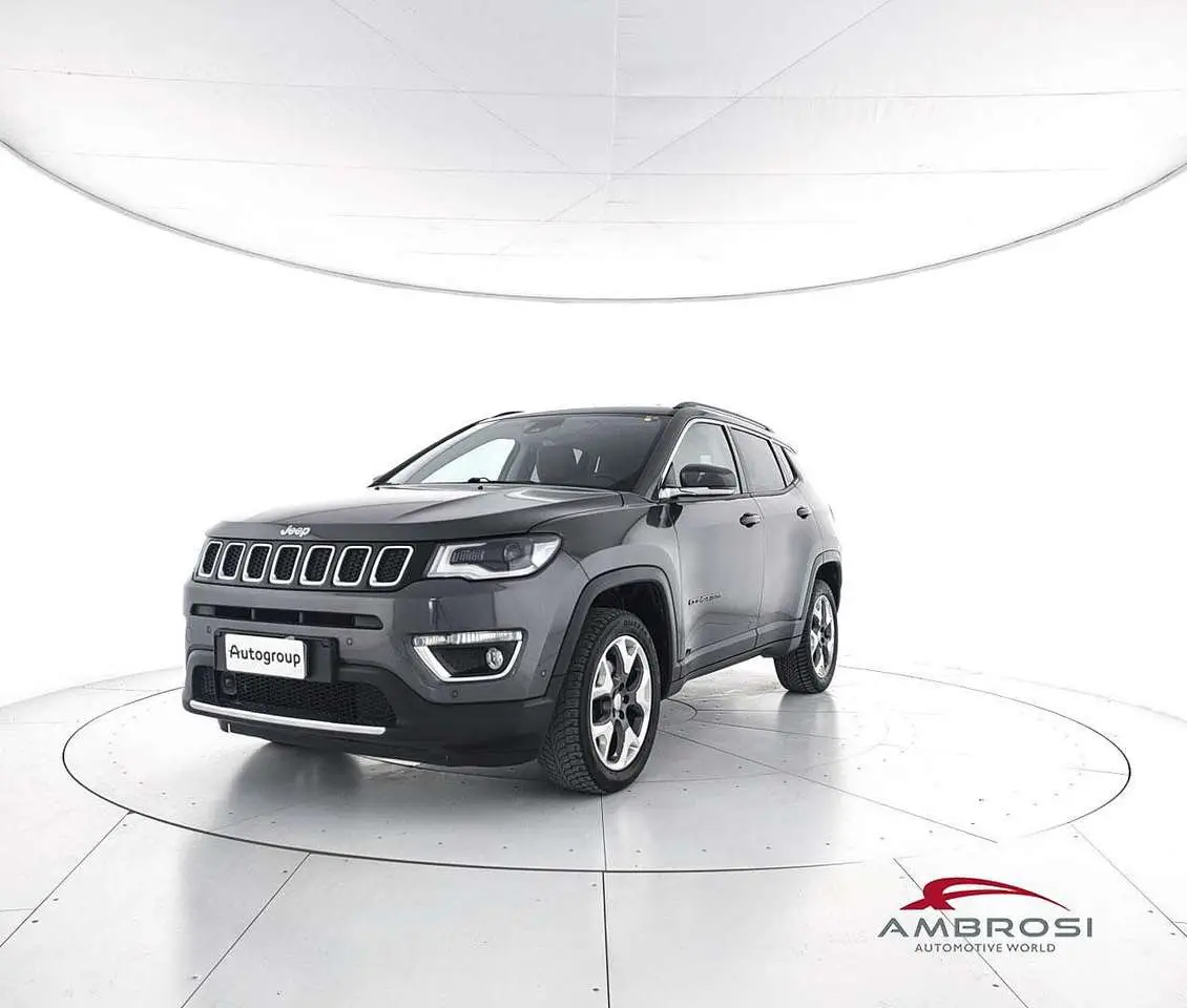 Photo 1 : Jeep Compass 2020 Diesel