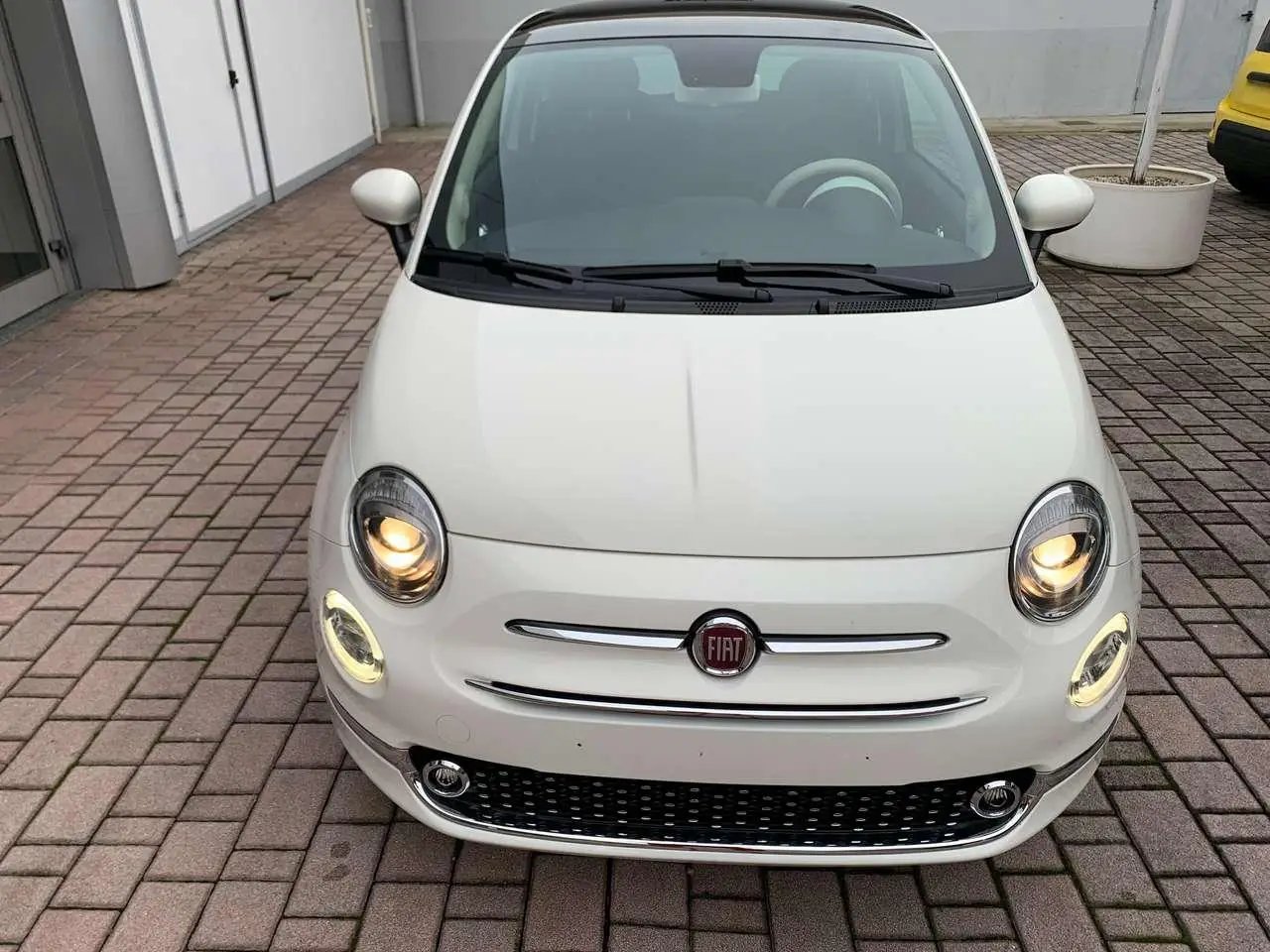 Photo 1 : Fiat 500 2023 Hybrid