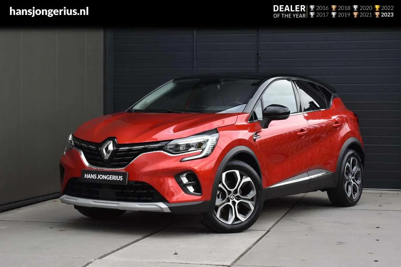 Photo 1 : Renault Captur 2022 Hybrid