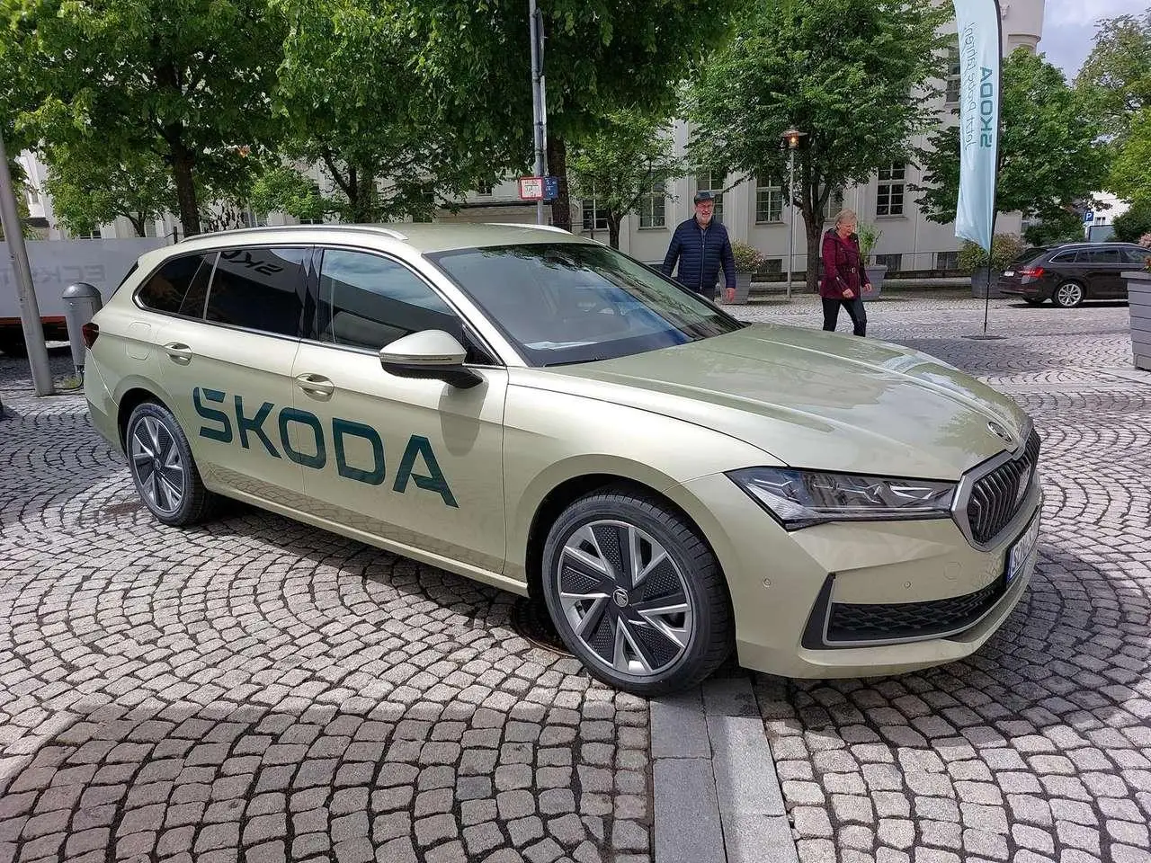 Photo 1 : Skoda Superb 2024 Essence