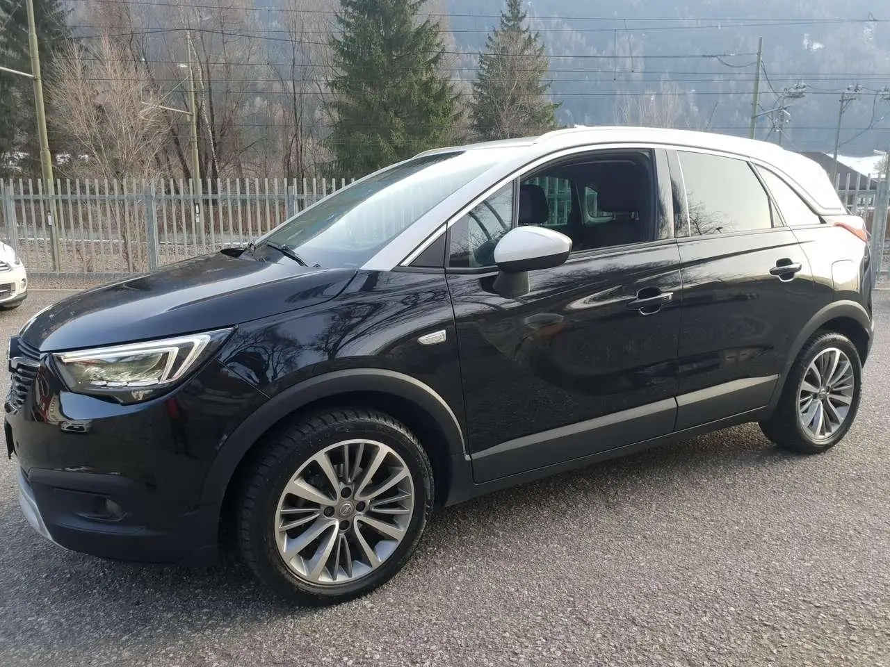 Photo 1 : Opel Crossland 2017 Diesel