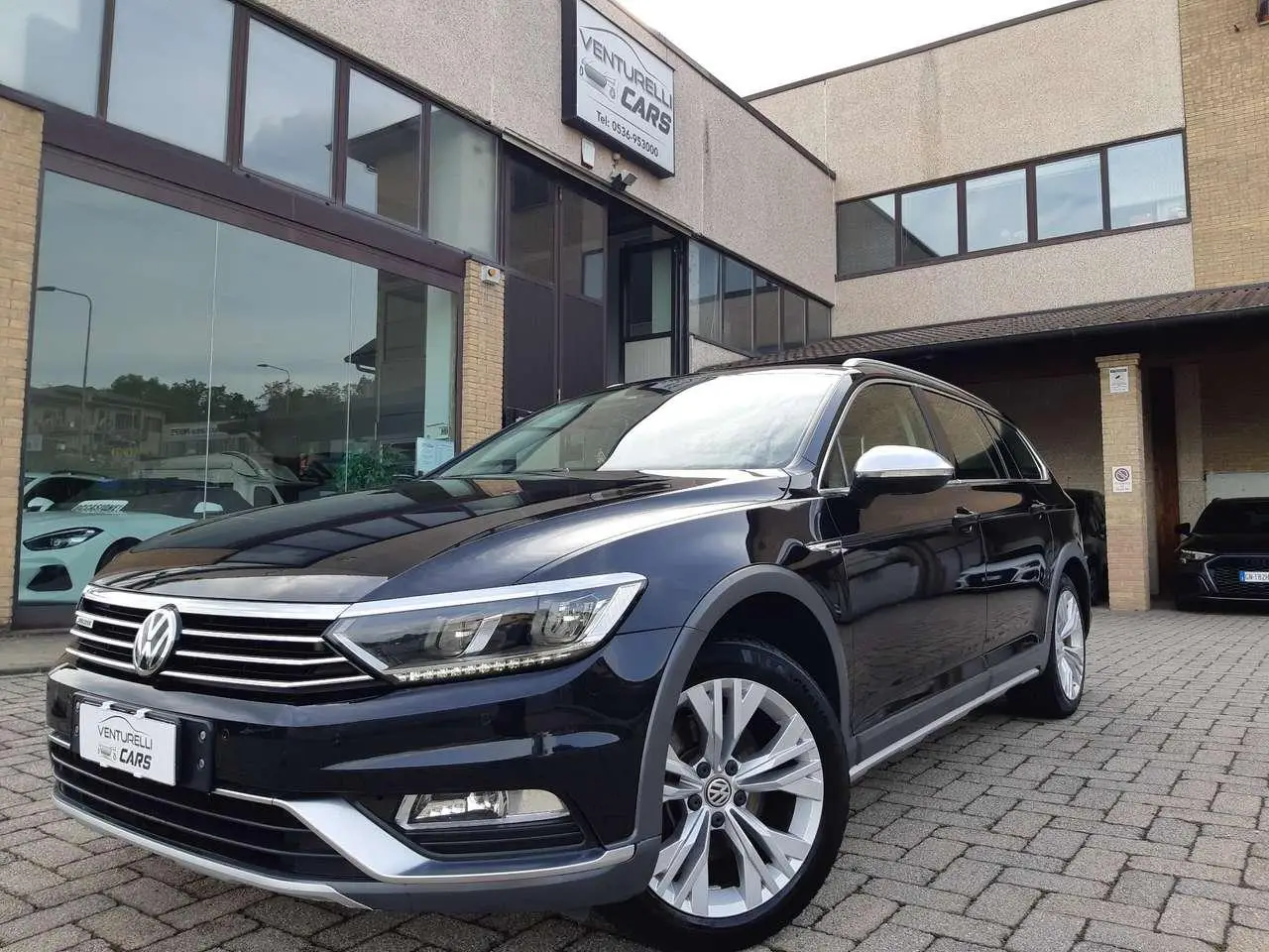 Photo 1 : Volkswagen Passat 2016 Diesel