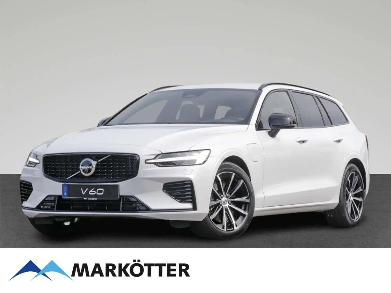 Photo 1 : Volvo V60 2024 Hybride