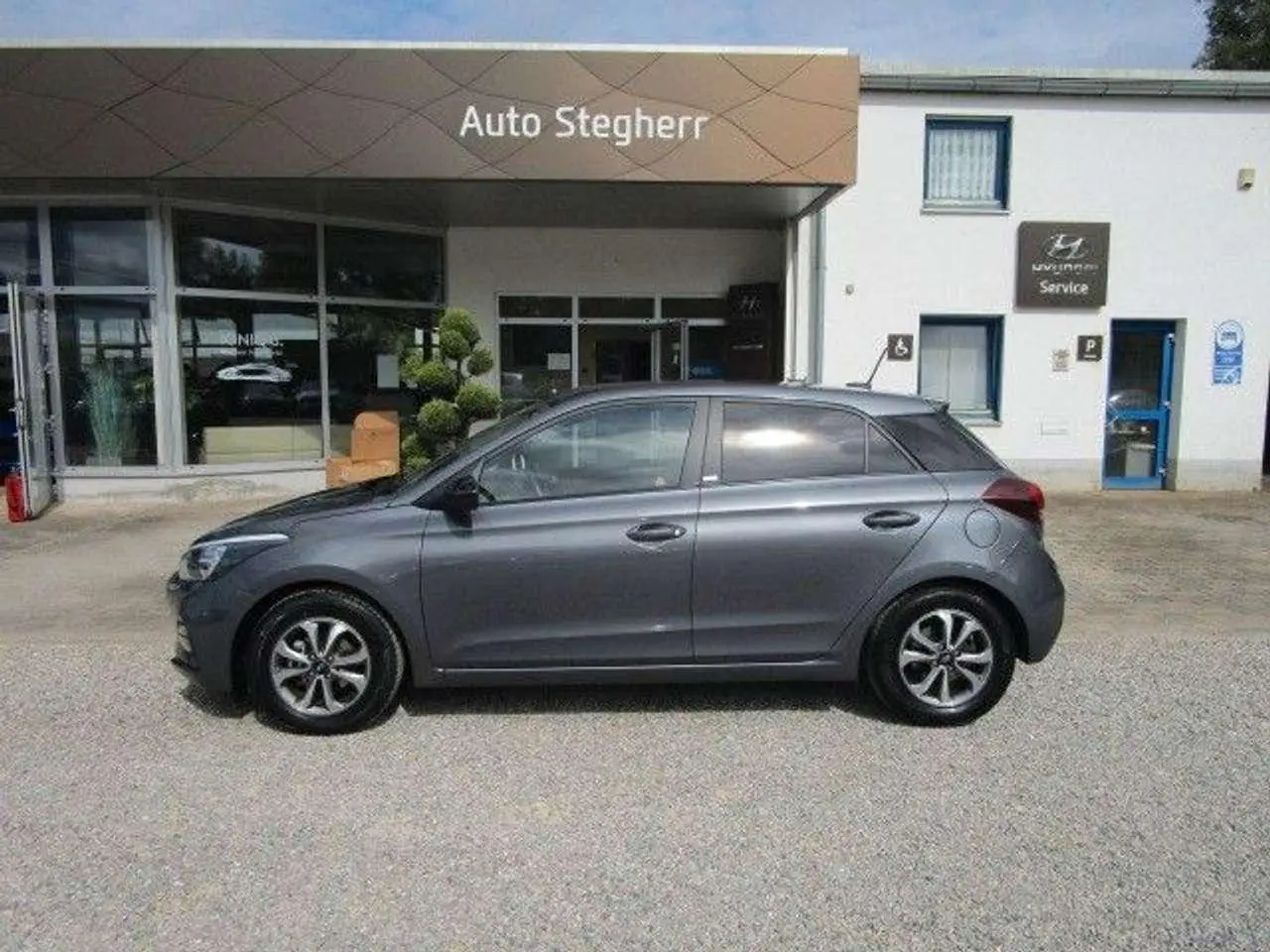 Photo 1 : Hyundai I20 2020 Petrol