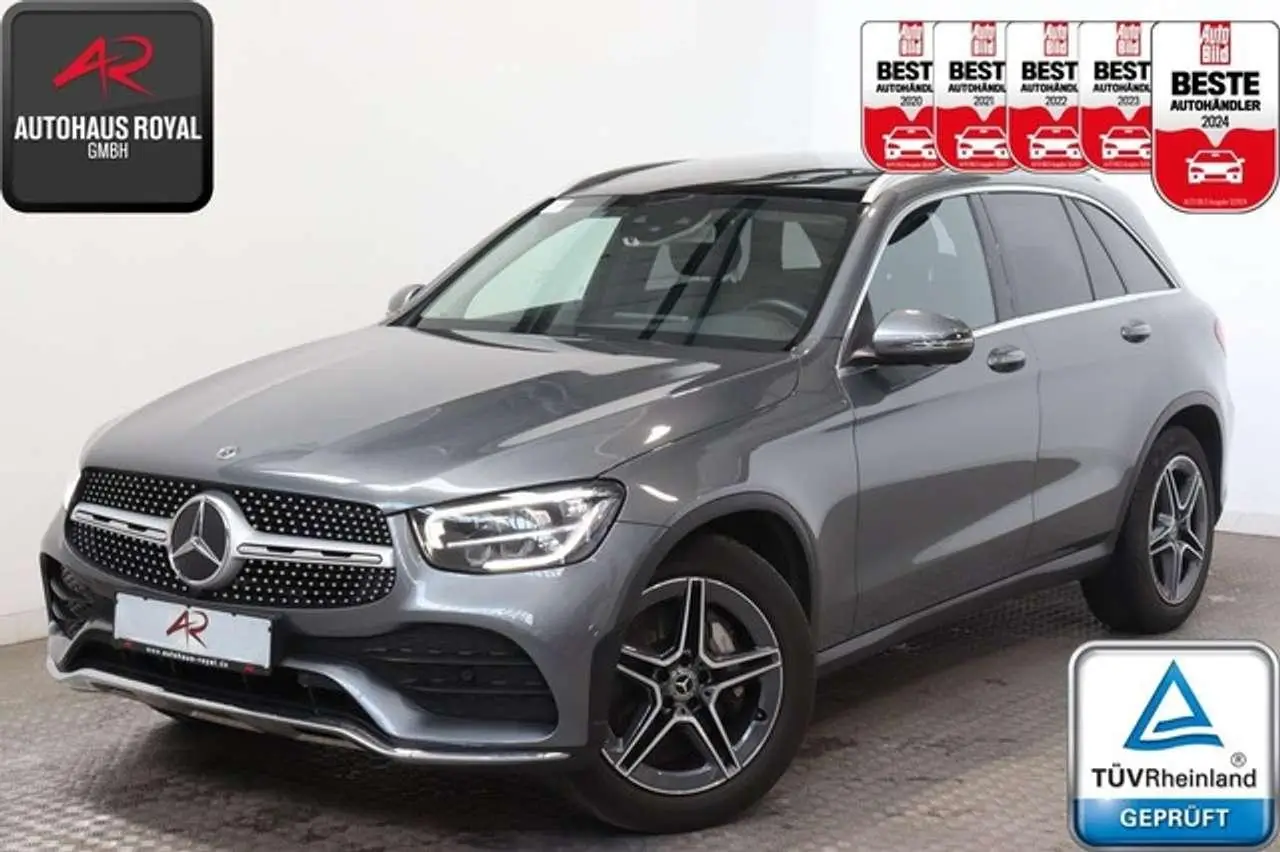 Photo 1 : Mercedes-benz Classe Glc 2020 Petrol