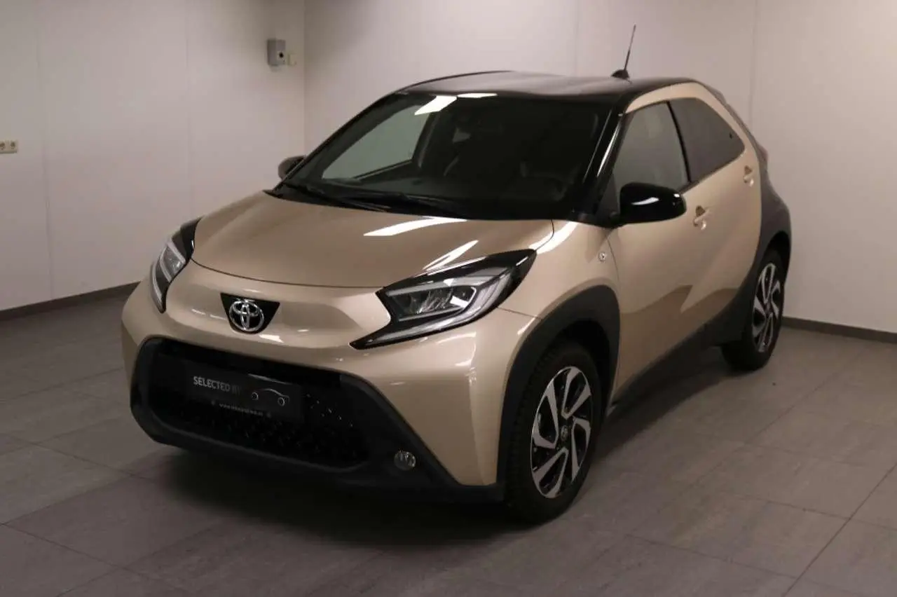 Photo 1 : Toyota Aygo X 2023 Petrol