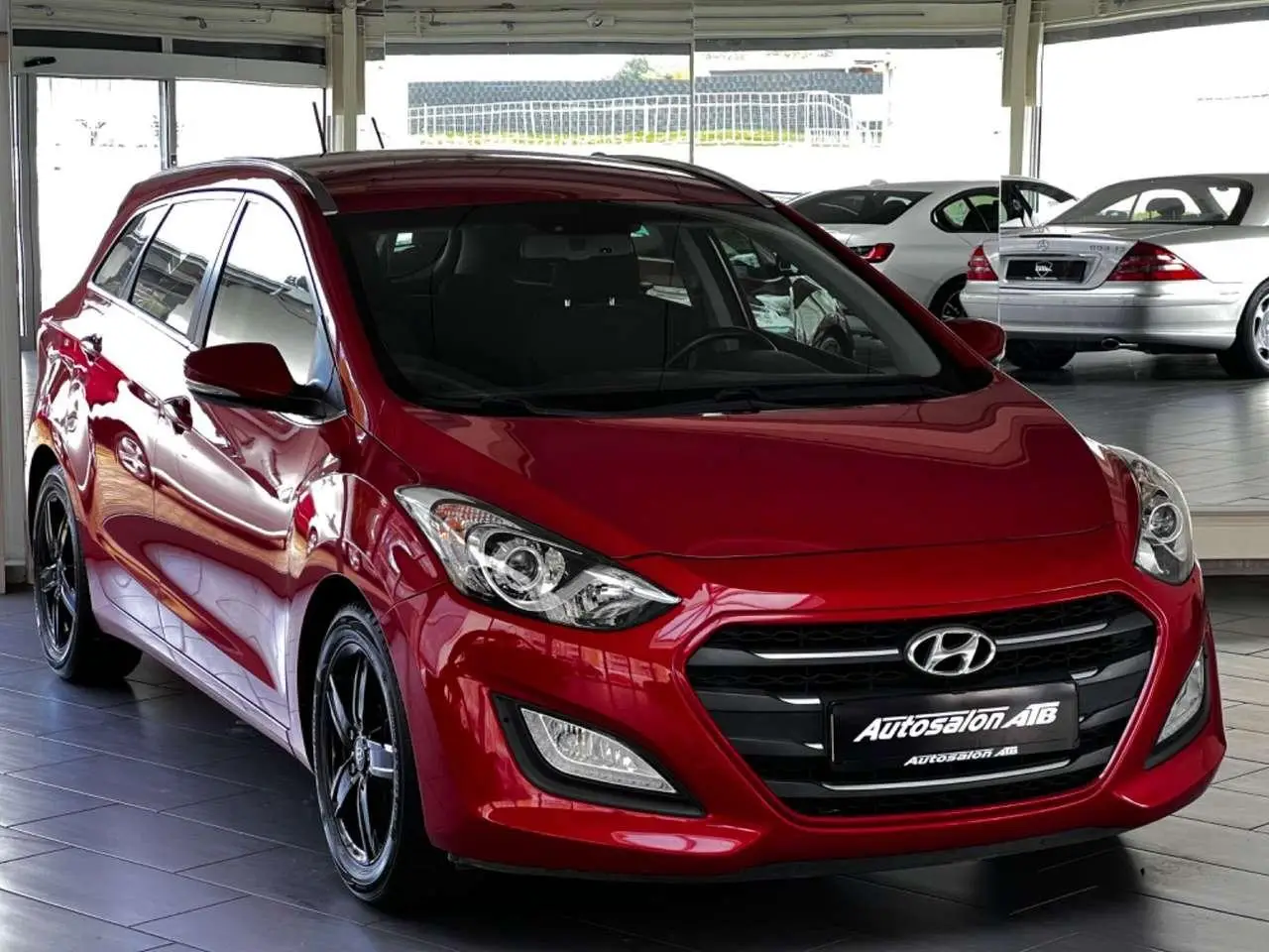 Photo 1 : Hyundai I30 2017 Petrol