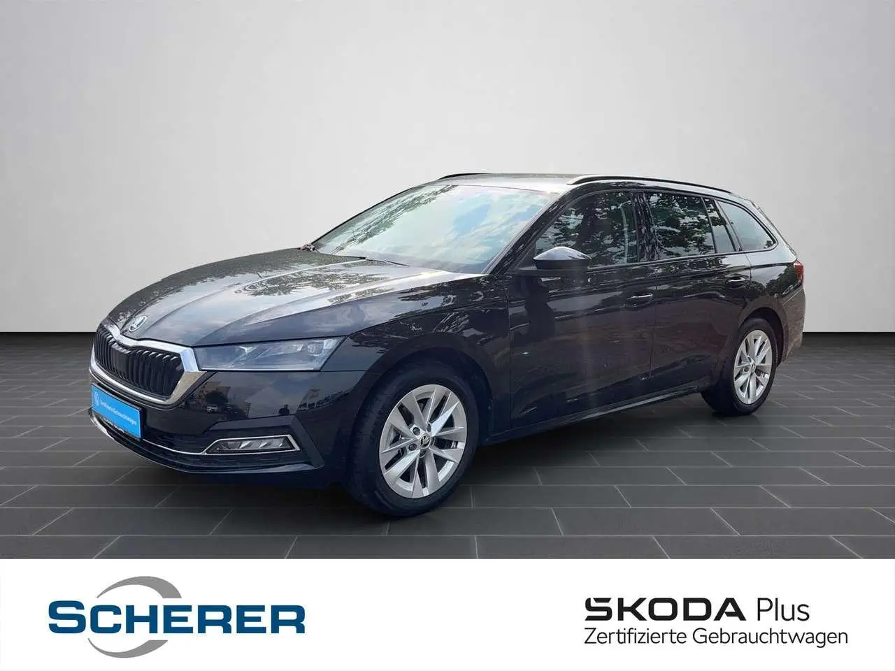 Photo 1 : Skoda Octavia 2023 Petrol