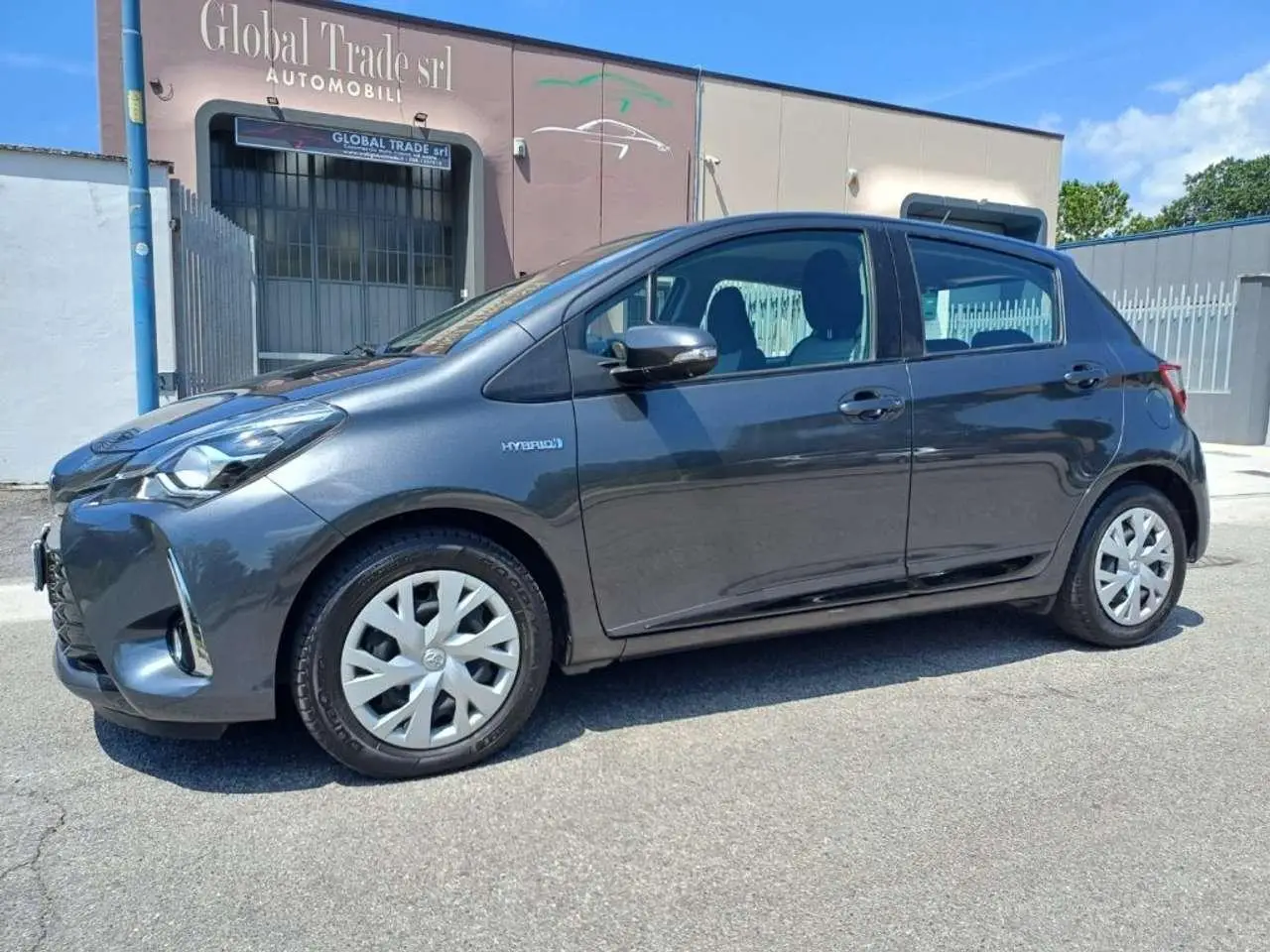 Photo 1 : Toyota Yaris 2018 Hybride